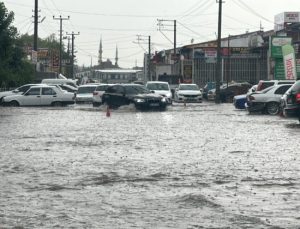 Meteoroloji’den kuvvetli sağanak ve çamur yağışı uyarısı