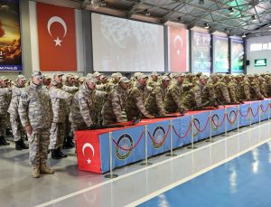 Kütahya’da gurur günü! Sözleşmeli erler yemin ederek göreve başladı