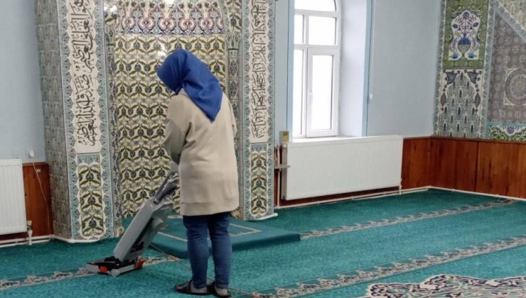 Camiler Ramazan’a hazırlanıyor