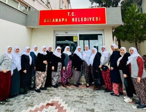 Aslanapalı kadınlardan Mihalgazi Belediyesi’ne destek mesajı
