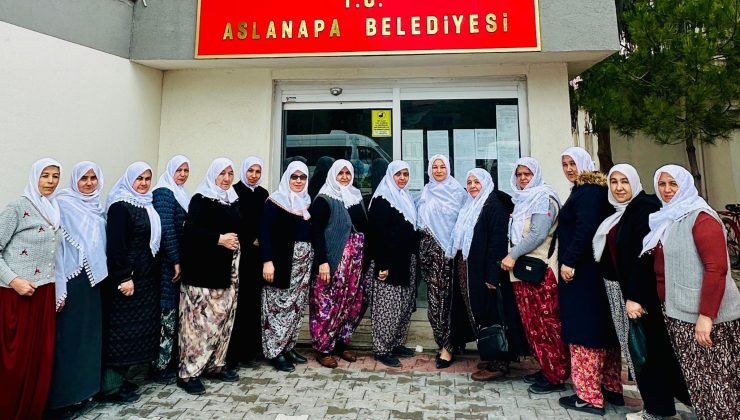 Aslanapalı kadınlardan Mihalgazi Belediyesi’ne destek mesajı