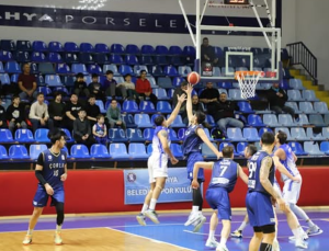 Kütahya Belediyespor’dan zirve yarışında kritik galibiyet