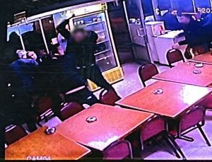 Çay evindeki bıçaklı saldırıyı gerçekleştiren şahıs tutuklandı