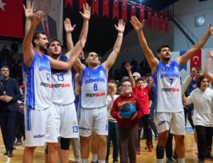 Kütahya Belediyespor zorlu Sakarya deplasmanında