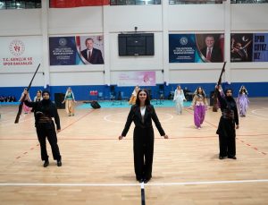 Kadınların emeği ve başarıları sahneye taşındı