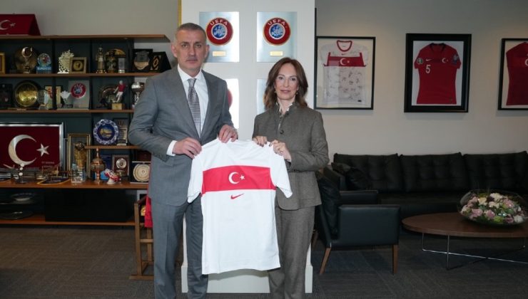 Kütahya’nın 15 bin kişilik yeni stat projesi Riva’da görüşüldü
