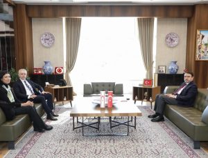 KKTC Ankara Büyükelçisi Korukoğlu’ndan, Vali Işın’a ziyaret