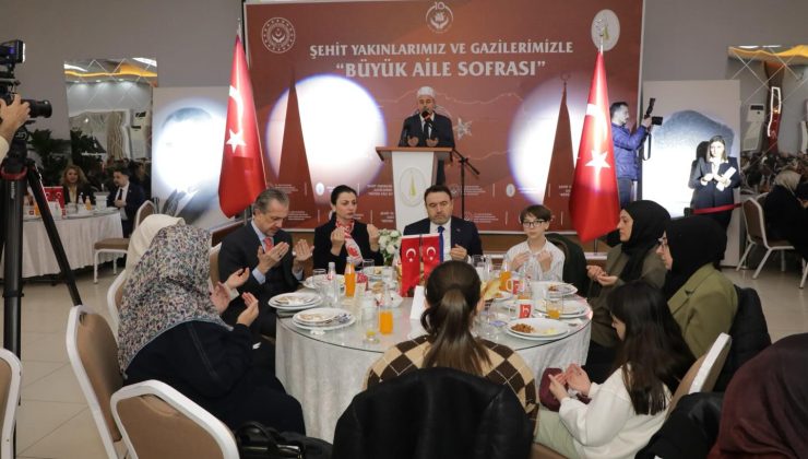 Vali Işın’dan şehit aileleri ve gazilerle iftar