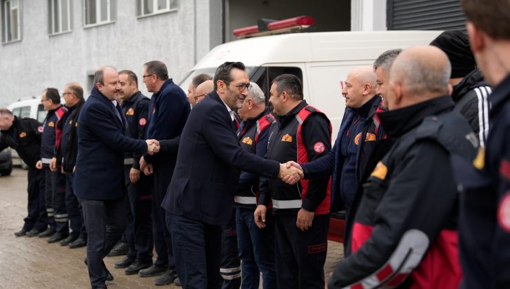 Başkan Derin, bayram sonrası saha ekipleriyle bir araya geldi