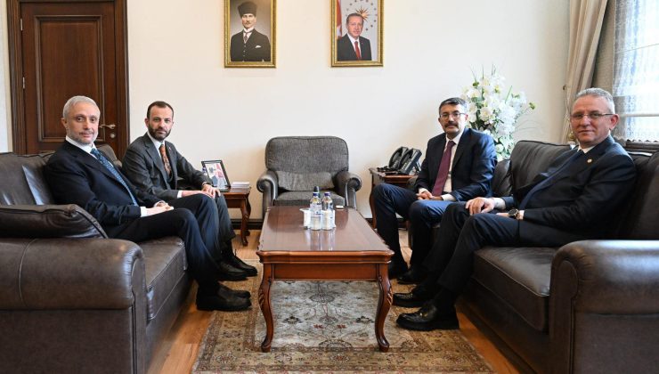 Kütahya milletvekillerinden Bakan Yardımcısı Çelik’e ziyaret