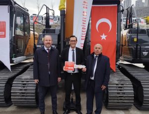 Tavşanlı Belediyesi araç filosunu güçlendirmeye devam ediyor