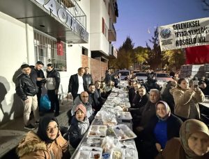İzmir’deki Kütahyalılar iftarda buluştu