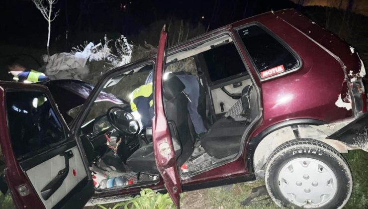 Otomobil şarampole yuvarlandı: 4 yaralı