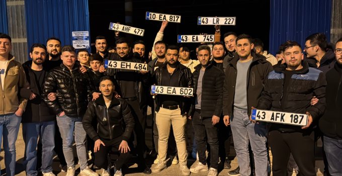 Modifiye tutkunları tedirgin! ‘cezalar netleşsin’ diyerek plakalarını söktüler