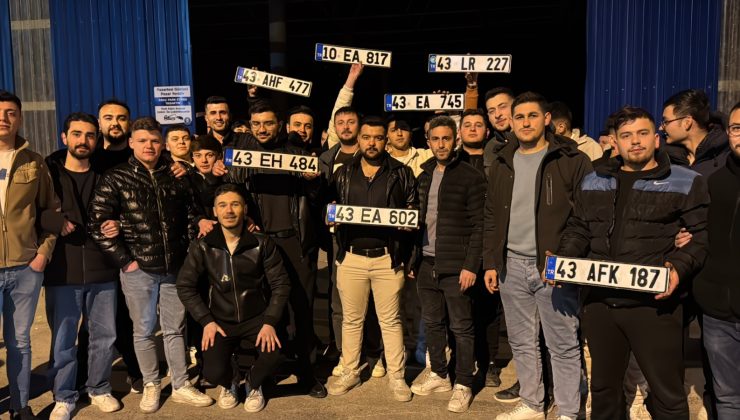 Modifiye tutkunları tedirgin! ‘cezalar netleşsin’ diyerek plakalarını söktüler