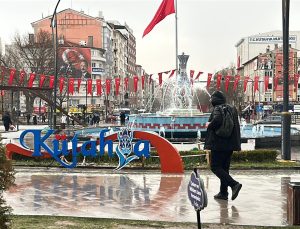 Kütahya’da sağanak yağış etkili oldu