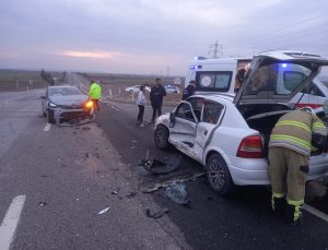  Yoncalı Kavşağında korkutan kaza: 2 yaralı