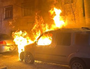 Kundakçıyı evden çıkan kıyafetleri ele verdi