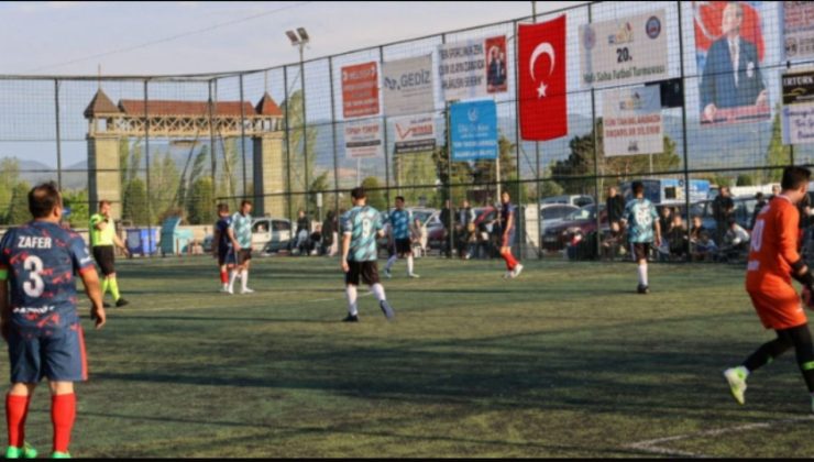 Gediz’de 21. Halı Saha Turnuvası heyecanı