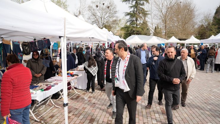 Filistin’e destek kermesi büyük ilgi gördü