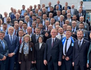 Kütahyalı muhtarlar Gazi Meclisi’nde ağırlandı