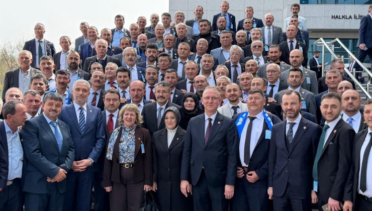 Kütahyalı muhtarlar Gazi Meclisi’nde ağırlandı