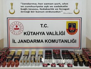Cinsel içerikli kaçak ürünlere jandarma el koydu