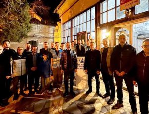 Alparslan Türkeş dualarla anıldı