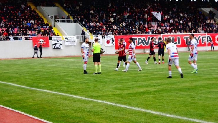 Tavşanlı’da hem derbi hem play-off heyecanı yaşandı