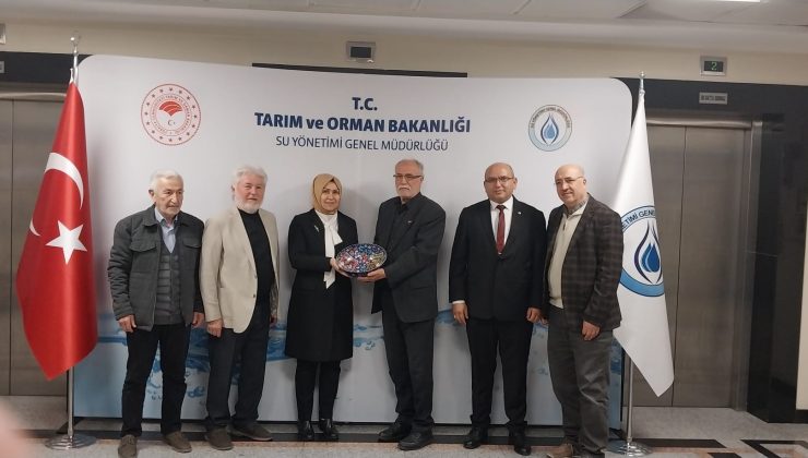 Çini sanatçısı Yıldız’dan boşa akan çeşme suları için proje