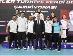 Kütahyalı genç boksçular Milli Takım kampına davet edildi