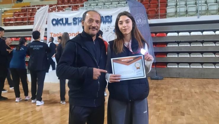 Kütahyalı taekwondocu Türkiye ikincisi oldu