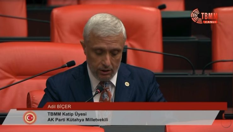 Milletvekili Biçer, Kütahyaspor’un şampiyonluk sevincini TBMM’ye taşıdı