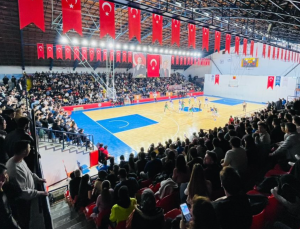 Kütahya Belediyespor yarı finalde veda etti