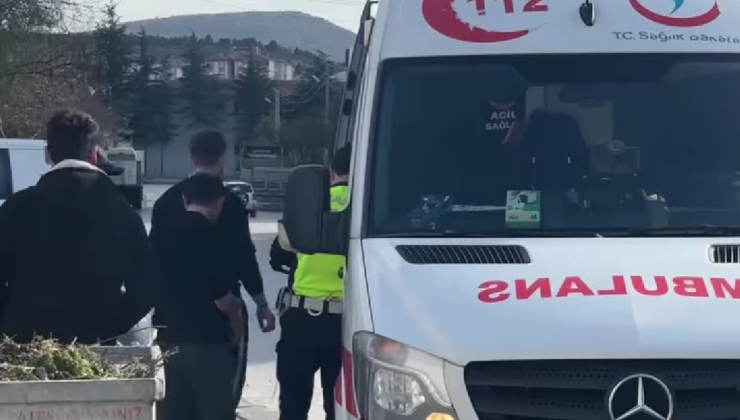 Minibüs ile motosiklet çarpıştı: 1 yaralı