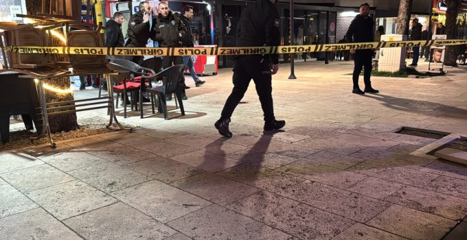 Kavga eden iki kişi hastanelik oldu, biri ağır yaralandı