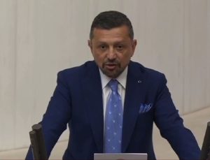 Milletvekili Erbaş, Kütahyaspor’un zaferini TBMM’de kutladı