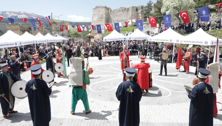 Kütahya Kalesi’nde Hıdırellez ve fetih coşkusu yaşandı