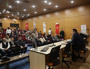 Vali Işın: ‘Anadolu irfanını geleceğe taşıyacak en önemli güç, gençler’
