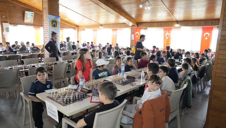 Tavşanlı’da satranç turnuvası heyecanı