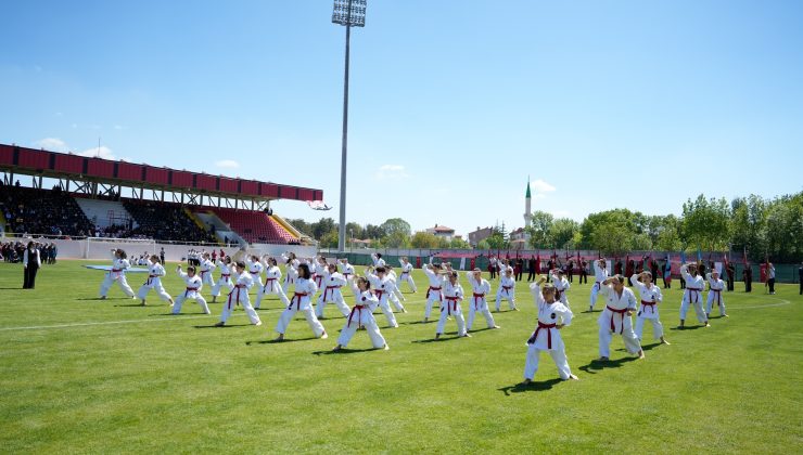 Karatede Türkiye’nin en iyileri arasına girdiler