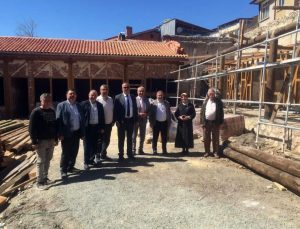 Tarihi Emet Hanı’nda restorasyon çalışmaları devam ediyor
