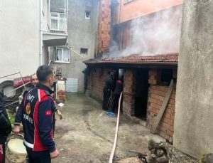 Kazan dairesinde çıkan yangın büyümeden söndürüldü