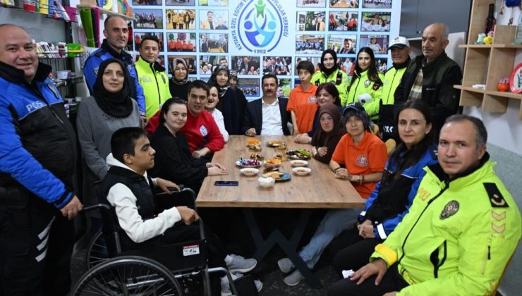 Kütahya Emniyeti’nden çok özel ziyaret
