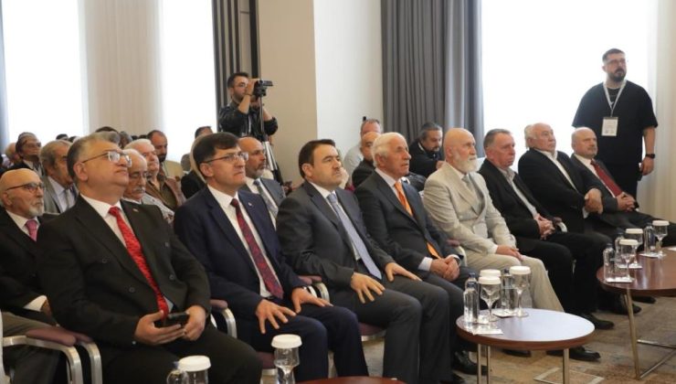 Bilim ve sanat dünyası Hisarlı Ahmet için buluştu