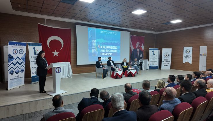 Gediz uluslararası sosyal bilimler kongresine ev sahipliği yaptı