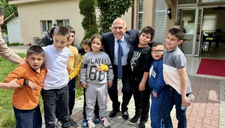 Başkan Demirtaş’tan özel öğrencilerle kahvaltı