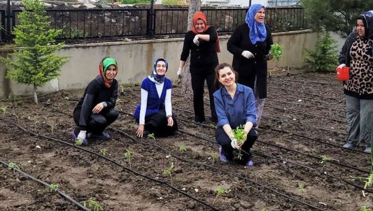 Öğretmenlerden ‘Yeşil Vatan’ farkındalığı