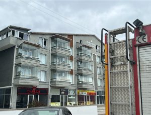 Ev sahipleri soğukkanlı davrandı, faciayı önledi