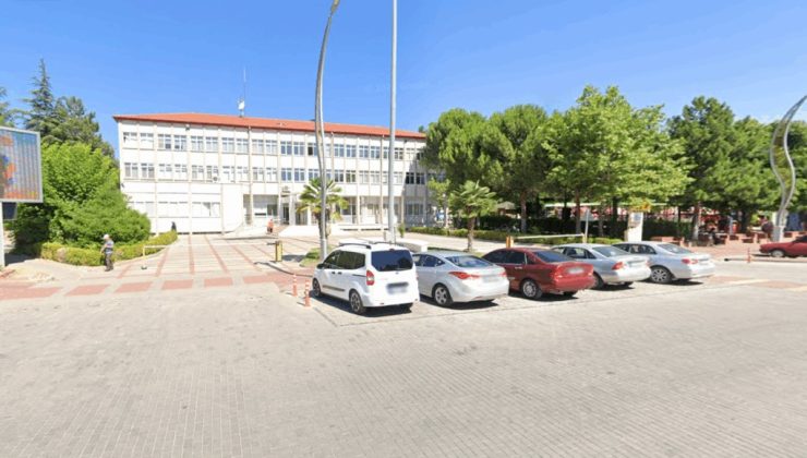 Gediz Belediyesi 15 daireyi açık artırma ile satışa çıkarıyor